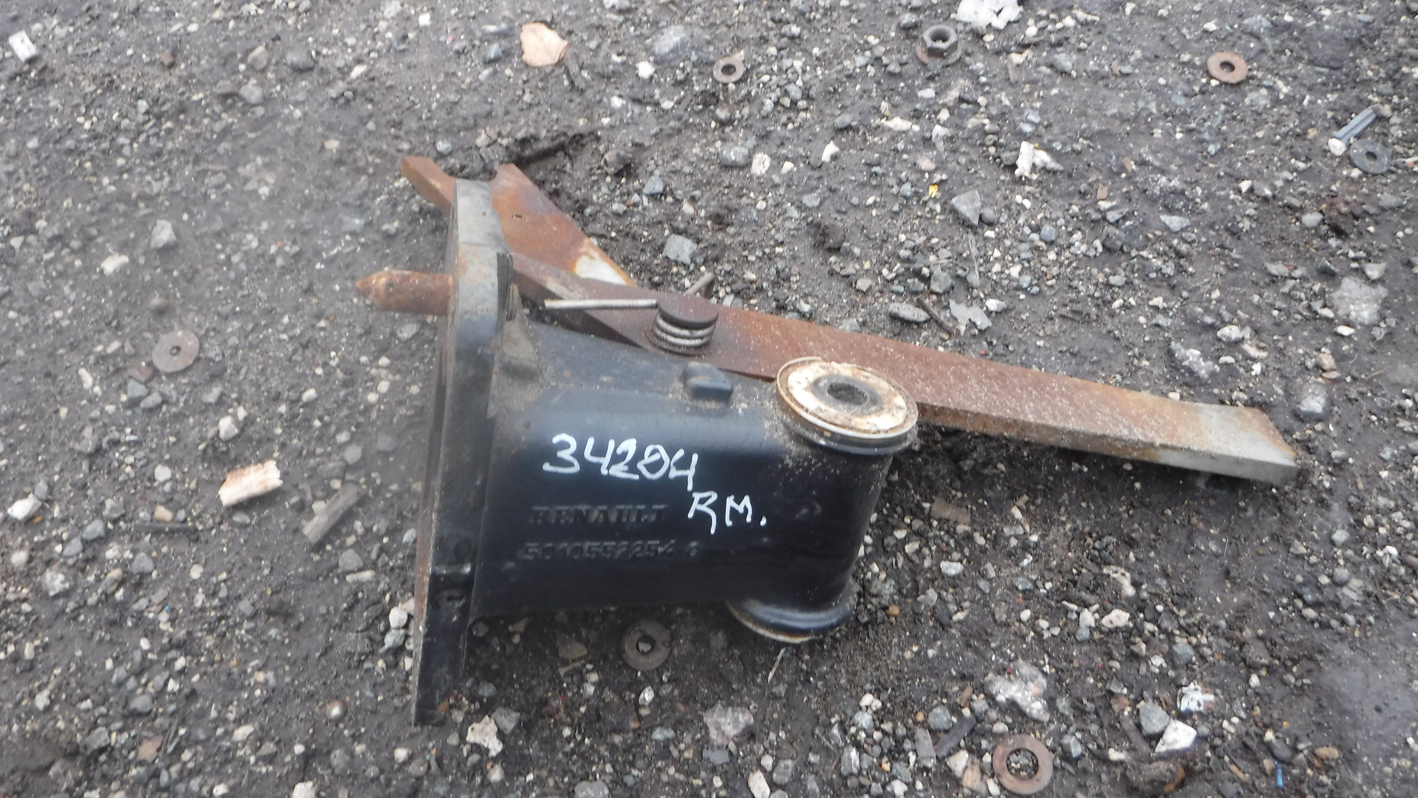 Кронштейн торсиона подвески кабины 5010552254 Renault Magnum DXI12 2005